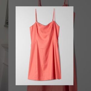 NWOT Aritizia Babaton Hadwyn Dress Size 4